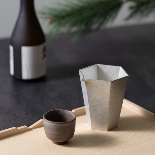 【能作NOUSAKU】六角片口盅 | Nousaku Sake Pitcher - Hexagon