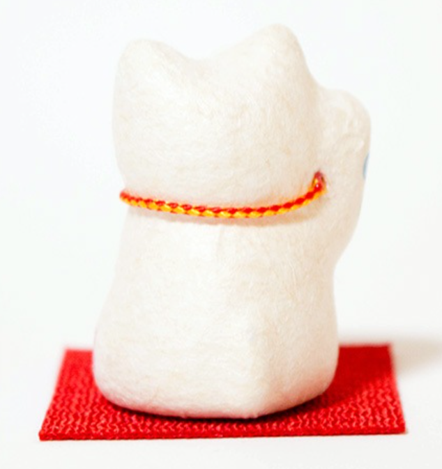 RYUKODO 日本彩繪和紙招財貓（迷你） | RYUKODO Washi Lucky Cat (Mini)