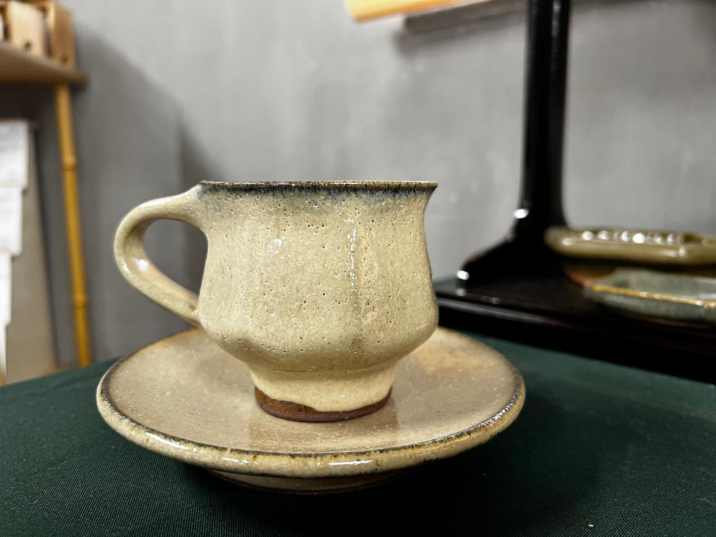樂久登窯 咖啡杯連碟 (杏) | Rakutogama Coffee Cup with Saucer Set (Beige)