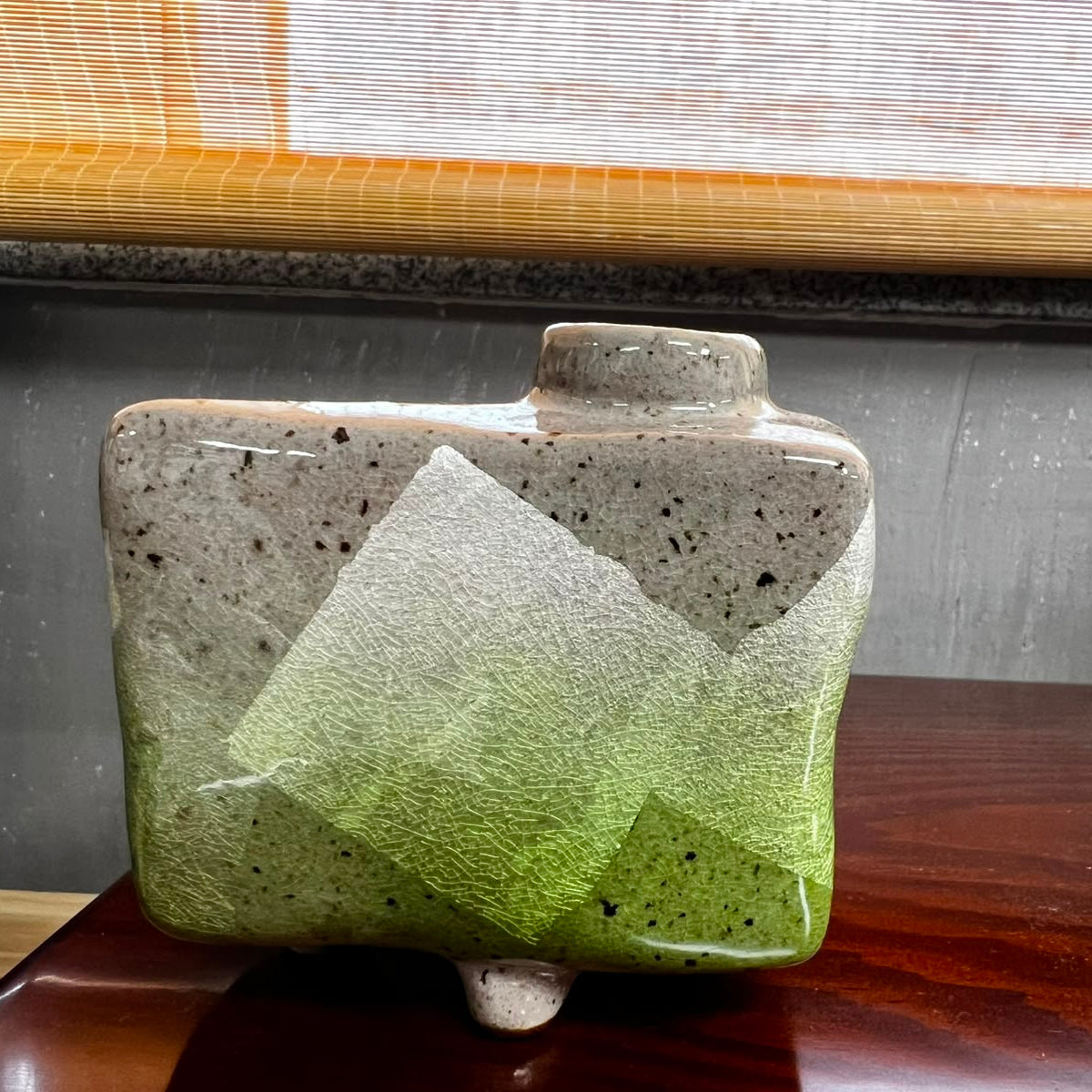 長方型一輪插 | Rectangular Vase