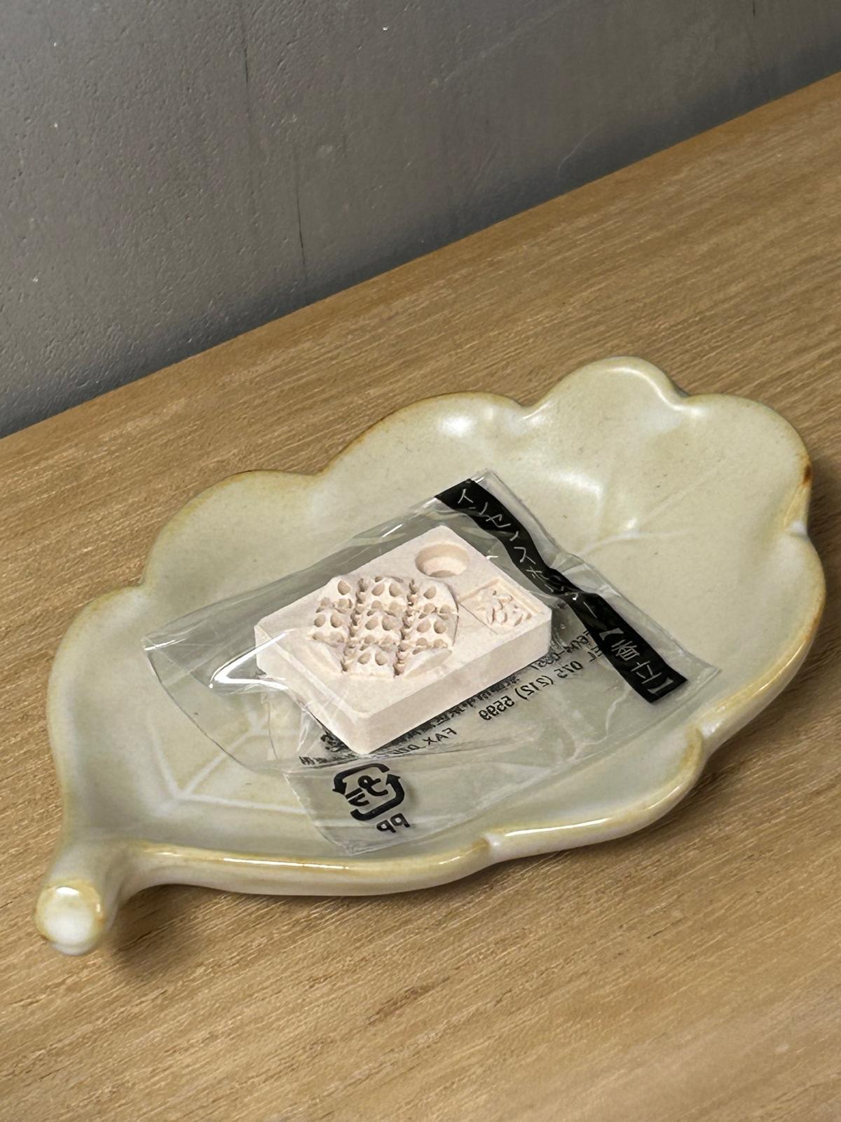 貓頭鷹陶瓷線香座 | Owl Ceramic Incense Stand