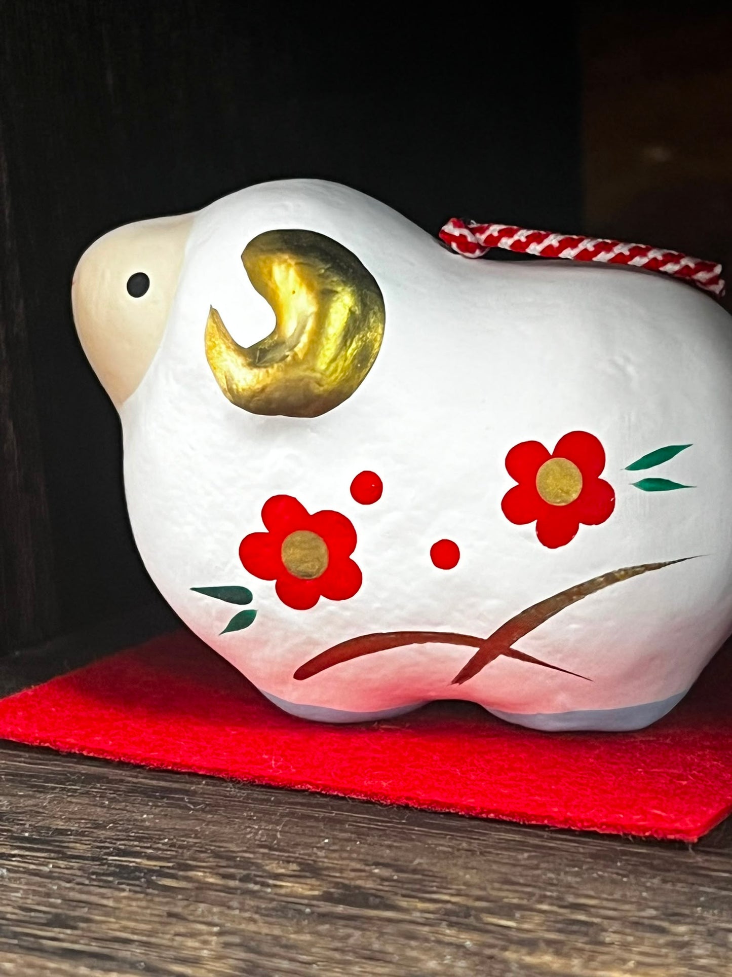 2027 年生肖招福羊 | 2027 Zodiac Lucky Sheep