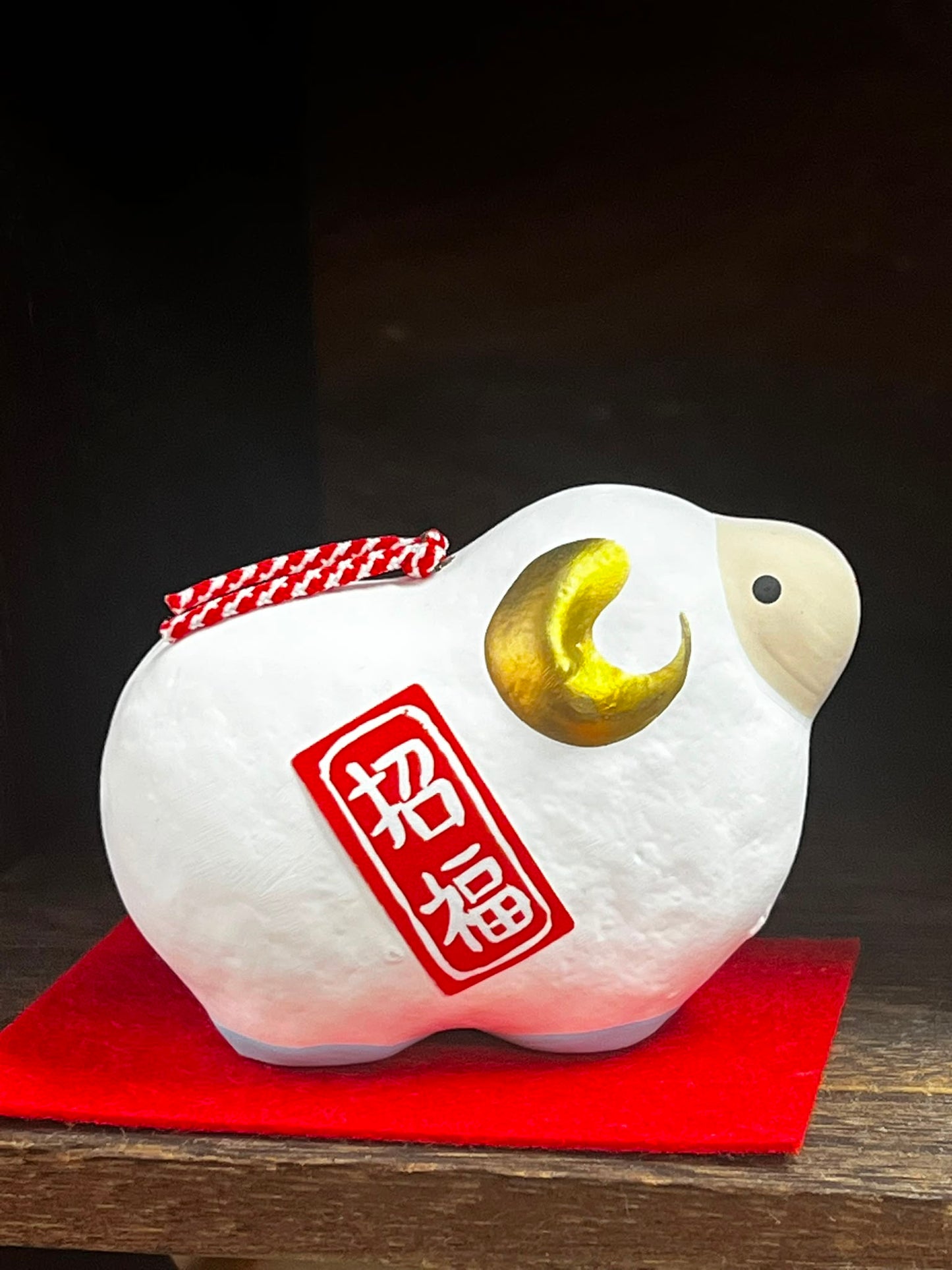 2027 年生肖招福羊 | 2027 Zodiac Lucky Sheep