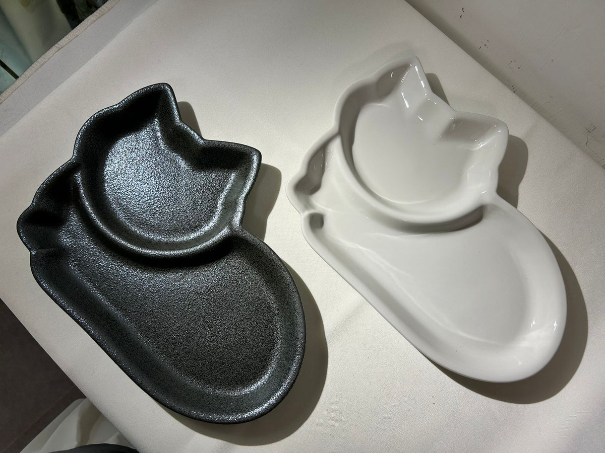 貓型碟 | Cat divider plate, Kiln-decorated