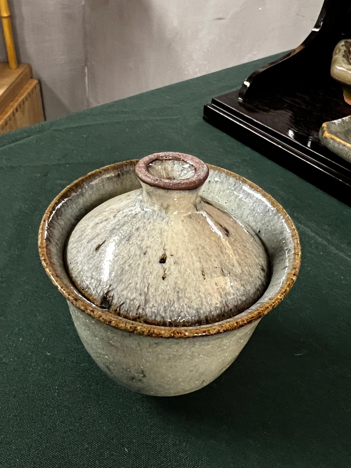 樂久登窯 蓋碗 (小)   | Rakutogama Bowl with Lid (S)