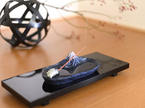 【銀雅堂】香立・富士山 | Gingado Mt Fuji Incense Stand